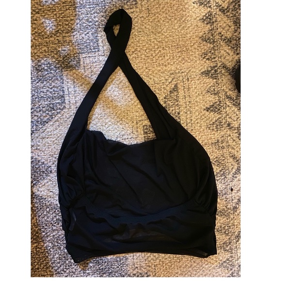 'FASHIONNOVA' Mesh Halter Top - Picture 2 of 2